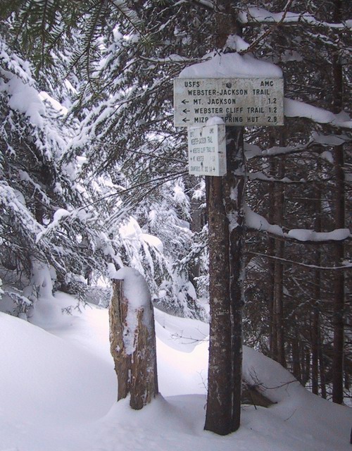 04_trail signs.jpg
